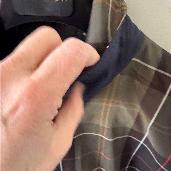 Barbour Size US 8 Reversible Derby Mac Water Wind Resistant Jacket in Navy/Plaid - Picture 8 of 17